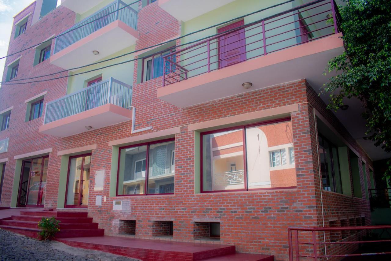 Hotel Santos Pina CAPE VERDE Bagian luar foto